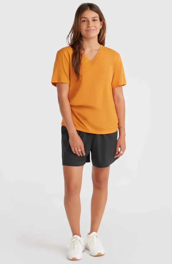 T-shirt Essentials Met V-hals | | O’Neill Store